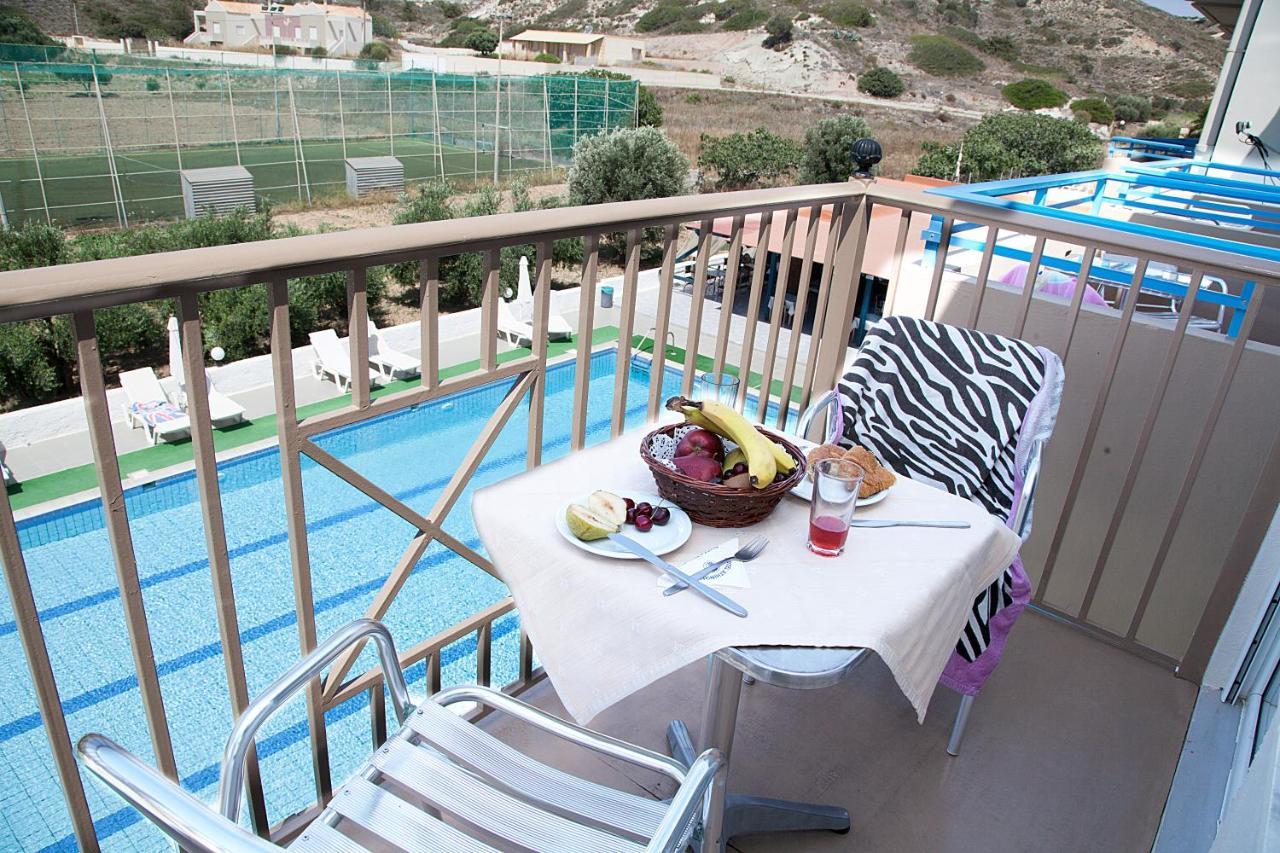 Hotel Athinoula Kéfalos Extérieur photo